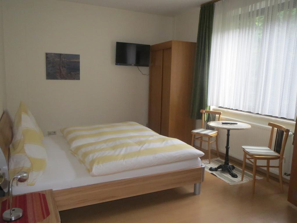 Hotel Und Gaestehaus Gute Quelle Кохем Номер фото