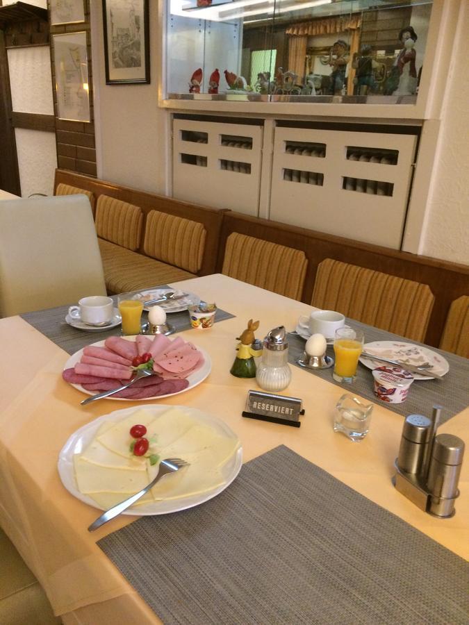 Hotel Und Gaestehaus Gute Quelle Кохем Экстерьер фото